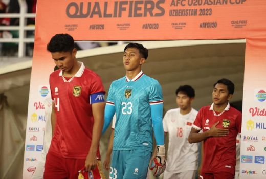 Kiper Timnas Indonesia U-19 Blak-Blakan Alasan Gabung Persebaya, Ada Sosok ini - GenPI.co JATIM