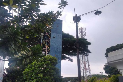 Fakta Mahasiswa UM Malang Buat Heboh Naik Wall Climbing, Dikira Bunuh Diri - GenPI.co JATIM