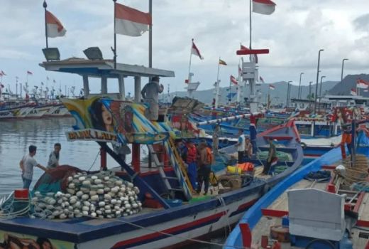 Sudah 3 Hari Hilang, Pencarian Nelayan di Trenggalek Terkendala Cuaca - GenPI.co JATIM