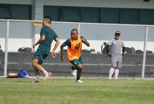 Pelatih Persik Kediri Siap Gembleng Fisik Pemain - GenPI.co JATIM