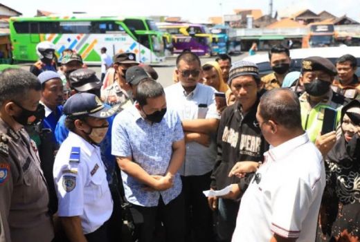 Wawali Surabaya Meradang, Oknum Dishub Diduga Lakukan Pungli - GenPI.co JATIM