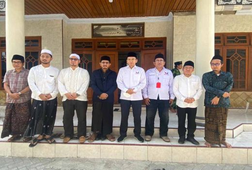 Berkunjung ke Ponpes Syaichona Cholil, TGB Zainul Majdi Punya Kenangan Khusus - GenPI.co JATIM