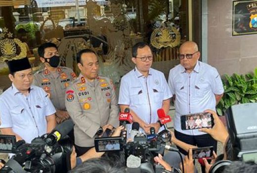 Kompolnas: Kapolres Malang Tak Perintahkan untuk Tembak Gas Air Mata - GenPI.co JATIM