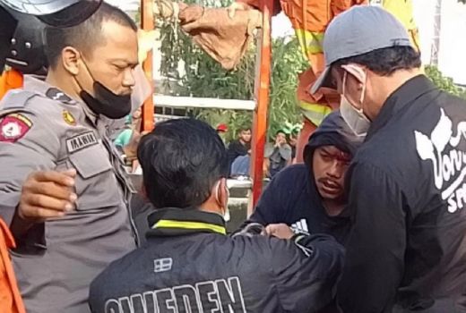 Tepergok Mencuri Ponsel, Pria di Surabaya ini Lompat ke Sungai - GenPI.co JATIM