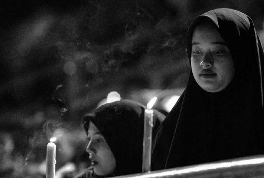 Gelar Doa Bersama, LA Mania Minta Usut Tuntas Tragedi Kanjuruhan - GenPI.co JATIM