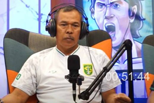 Detik-Detik Persebaya Tinggalkan Kanjuruhan, Mustaqim: Keputusan Tim Keamanan Tepat - GenPI.co JATIM