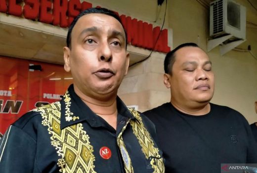 Buntut Komentari Aremania, Ade Armando Dilaporkan ke Polisi - GenPI.co JATIM