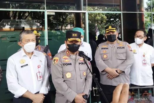 Autopsi 2 Korban Tragedi Kanjuruhan Batal, Simak Penjelasan Polda Jatim - GenPI.co JATIM