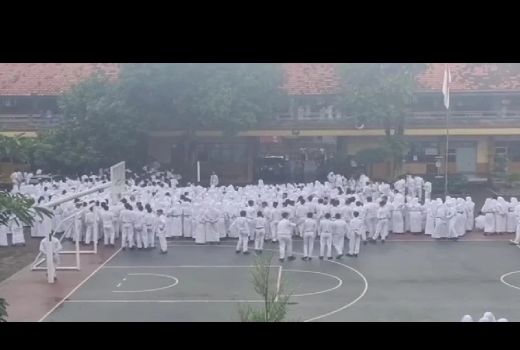 Siswa SMAN 1 Turen Demo Tuntut Kepsek Diganti, Berikut Fakta-faktanya - GenPI.co JATIM