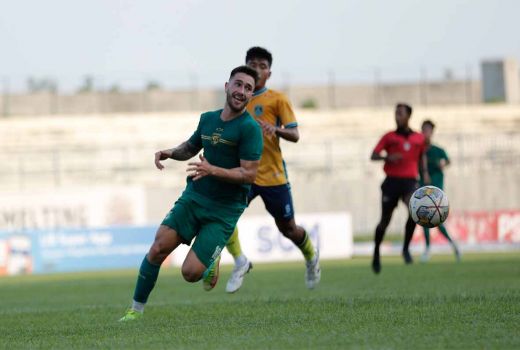 Liga 1 Tak Jelas, Aji Santoso Beberkan Kondisi Pemain Persebaya - GenPI.co JATIM