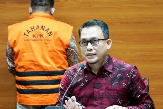 KPK Amankan Dokumen, Hasil Penggeledahan di Bangkalan - GenPI.co JATIM