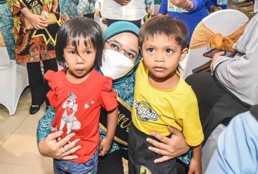 Kasus Stunting Turun 11 Ribu, Pemkot Surabaya Ungkapkan 4 Cara Jitu - GenPI.co JATIM