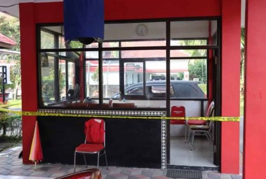 Polisi Temukan Sidik Jari di Rumah Dinas Wali Kota Blitar, Diduga Milik Pelaku - GenPI.co JATIM