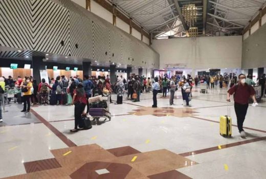 Jumlah Penumpang Bandara Juanda Naik, Puncak Libur Nataru Segera Mulai - GenPI.co JATIM