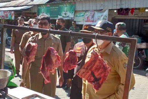 Daftar Harga Bahan Pokok Tulungagung Terbaru Jelang Nataru, Kompak Meroket! - GenPI.co JATIM