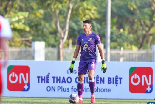 Kisah Kiper Deltras di Vietnam, Rela Bawa Oatmeals Takut Salah Makan - GenPI.co JATIM