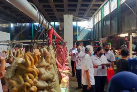 PPKM Dicabut, Pembeli di Pasar Pabean Surabaya Naik 100 Persen - GenPI.co JATIM