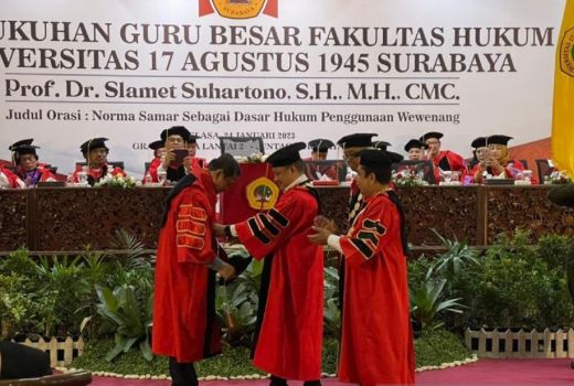 Untag Surabaya Punya Guru Besar Baru Bidang Ilmu Hukum - GenPI.co JATIM
