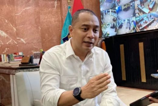 Tegas! Wali Kota Surabaya Eri Cahyadi Pecat Tenaga Kontrak Terlibat Pungli - GenPI.co JATIM