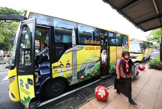 Armada Tambah Banyak, ini Cara Mendaftar Bus Sekolah Surabaya - GenPI.co JATIM