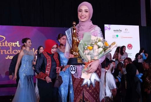 Profil Nakhlah Vadaq, Runner Up 2 Puteri Indonesia Jawa Timur 2023 - GenPI.co JATIM