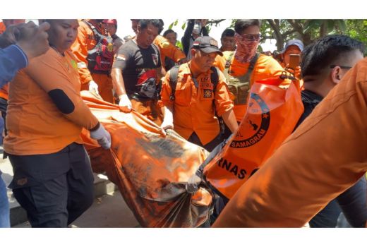 Dicari Karena Tak Pulang, Sekuriti Terseret Arus Sungai Jagir Surabaya - GenPI.co JATIM
