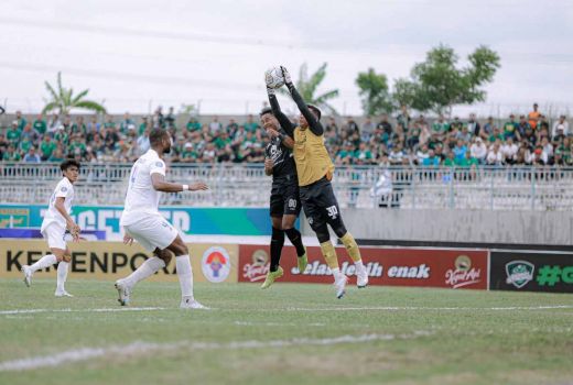 Hasil dan Fakta Pertandingan Liga 1, Persebaya vs PSM Makassar 0-1 - GenPI.co JATIM