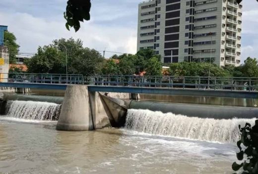 DPRD Surabaya Beri 3 Catatan Penting Cegah Banjir, Ini Katanya - GenPI.co JATIM
