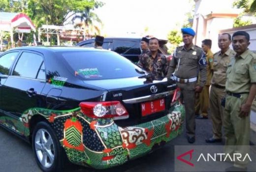 914 Kendaraan Plat Merah Pamekasan Tunggak Pajak, Ada yang Belum Bayar 7 Tahun - GenPI.co JATIM