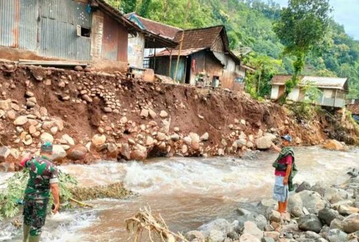 Pemkab Situbondo Gelontor Rp 3 Miliar Perbaiki Lokasi Banjir - GenPI.co JATIM