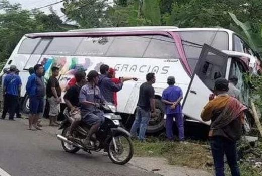 Kronologi Bus Rombongan Pelajar Kecelakaan Beruntun di Lumbang Probolinggo - GenPI.co JATIM