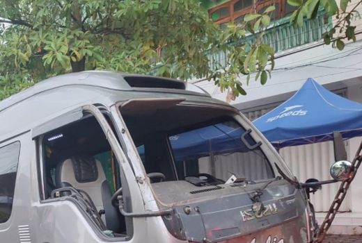 Salah Sasaran, Mobil Peziarah GP Ansor Tulungagung Dilempari Batu - GenPI.co JATIM