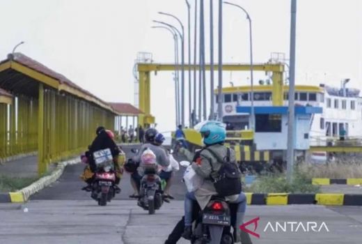 Pelabuhan Jangkar Situbondo Tambah Jadwal Penyeberangan Saat Mudik, Tujuan Pulau Raas - GenPI.co JATIM