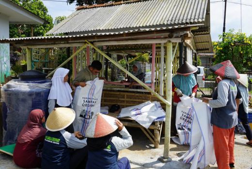 Potret Pengelolaan Sampah Terpadu di Desa BRILiaN Jatihurip - GenPI.co JATIM