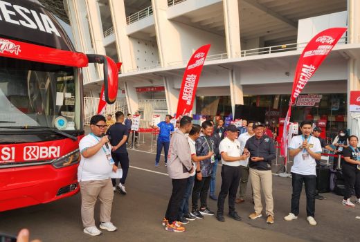 Dukung Kemajuan Sepak Bola, BRI Berikan Bus untuk Skuad Garuda - GenPI.co JATIM