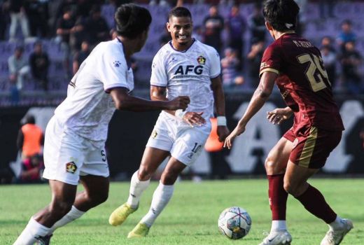 Link Live Streaming Liga 1 28 Juli 2023, Persik Kediri vs Persib Bandung - GenPI.co JATIM