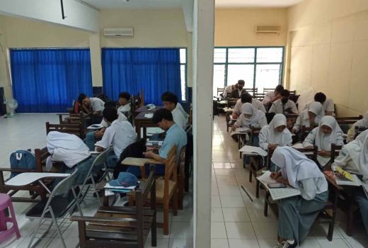 97 Siswa SMK di Surabaya Mengungsi, Dampak Kasus Sengketa Sekolah - GenPI.co JATIM