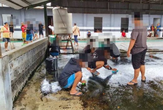 38 Orang Kedapatan Pesta Miras di Surabaya, Diberi Sanksi Sosial - GenPI.co JATIM