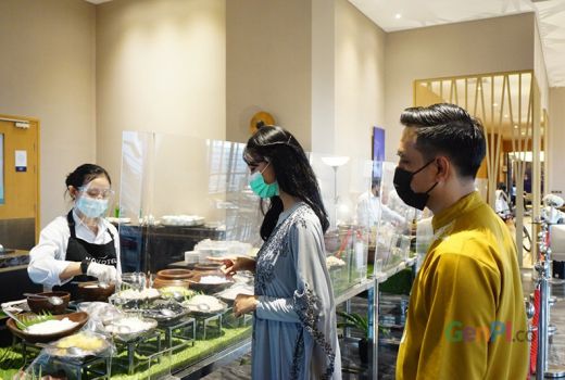Ada Kurma Goreng dan Kurma Cokelat di Novotel Samator Surabaya - GenPI.co JATIM