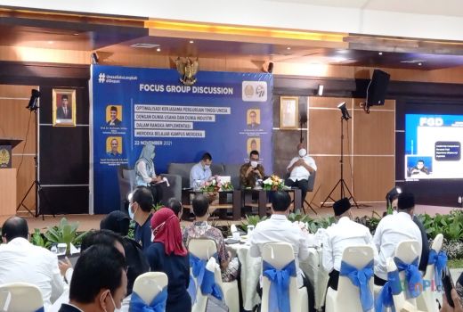 Unesa Jalin Kerja Sama dengan Perusahaan, Kenalkan Dunia Kerja - GenPI.co JATIM