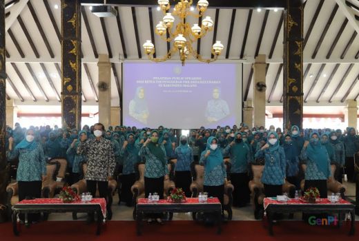 Keren, Ibu-ibu PKK di Kabupaten Malang dapat Public Speaking - GenPI.co JATIM