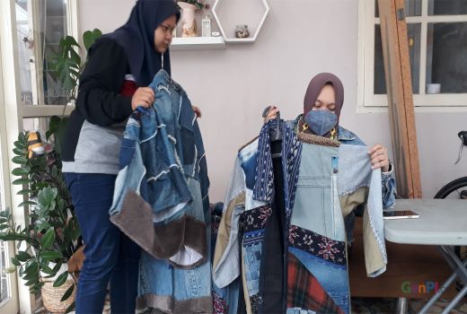 Desainer Malang ini Idenya Kreatif, Lihat! - GenPI.co JATIM