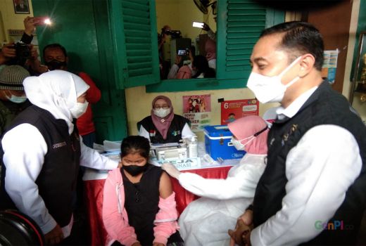 Vaksin Covid-19 Anak Mulai, Gubernur Jatim Targetkan Segini - GenPI.co JATIM
