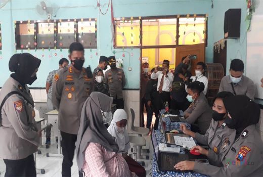 Polresta Malang Kota Genjot Vaksin Anak, Stok Aman - GenPI.co JATIM