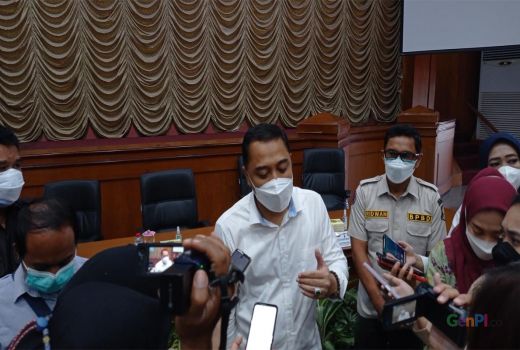ASN Huni Rusun, Eri Cahyadi: Harus Dikeluarkan, Bukan MBR - GenPI.co JATIM