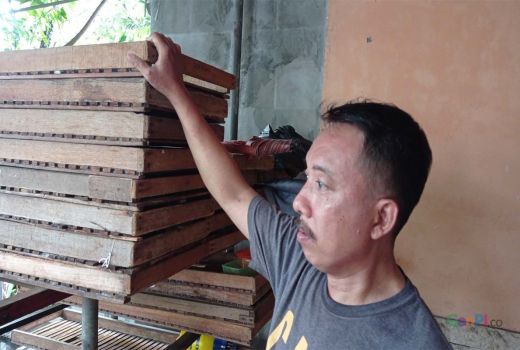 Harga Kedelai Naik, Pengrajin Tempe di Surabaya Mogok Produksi - GenPI.co JATIM
