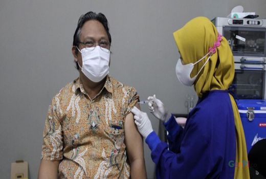 Dinkes Malang Genjot Vaksin Dosis 2, Maret Rampung - GenPI.co JATIM