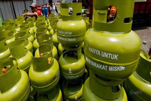 Beli LPG 3 Kilo Harus Pakai KTP, Pemkot Surabaya Siapkan Regulasi - GenPI.co JATIM