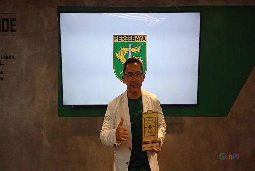 Persaingan Ketat, Aji Santoso Ingin Persebaya Segera Latihan - GenPI.co JATIM