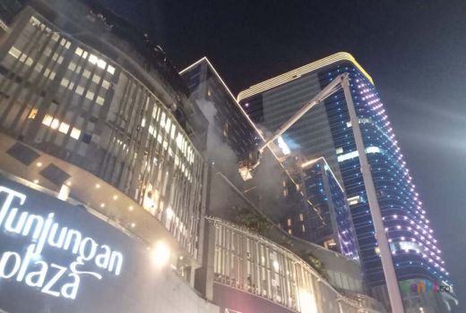 Tunjungan Plaza Tetap Beroperasi Setelah Kebakaran, Kecuali TP 5 - GenPI.co JATIM